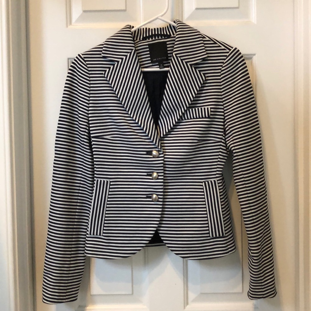Limited blazer